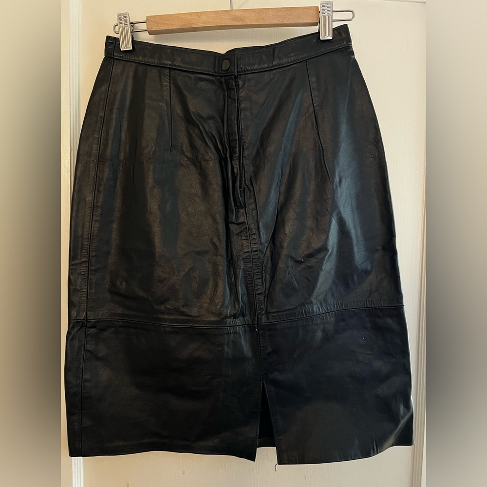 Black Genuine Leather Skirt Made in Argentina